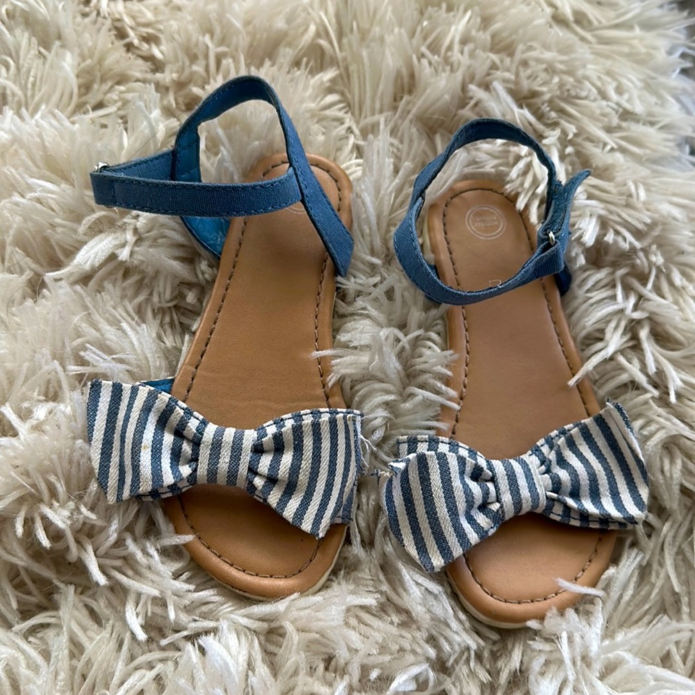 Little Girl’s Blue and White striped Sandals